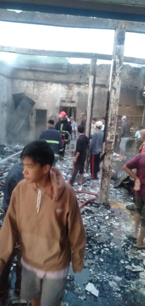 Heler Warga Desa Pelangkian Kepahiang Habis Terbakar