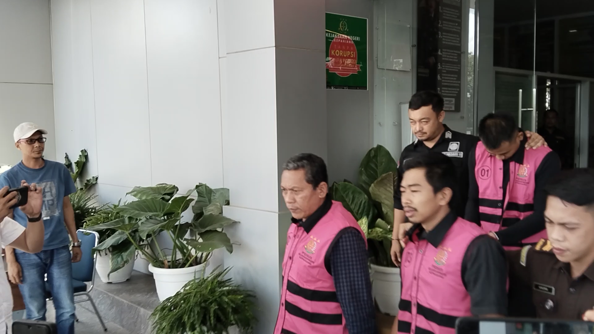 Kasus Tipikor Kades Suro Bali, Kejari Siapkan 8 JPU Kasus Tipikor Kades Suro Bali, Kejari Siapkan 8 JPU