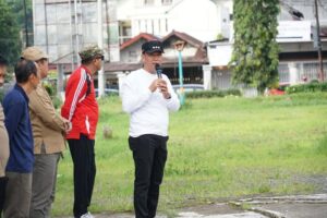 Cintai Lingkungan, Bupati Kepahiang Ajak Seluruh ASN Bersihkan Pusat Kota Kepahiang Dari Sampah
