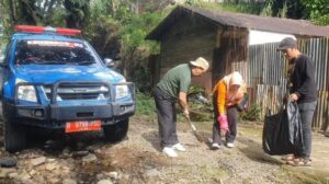 Dukung Visi Misi Bupati Dan Wakil Bupati Kepahiang, Dinsos Bersih-Bersih Di Jalan Konak