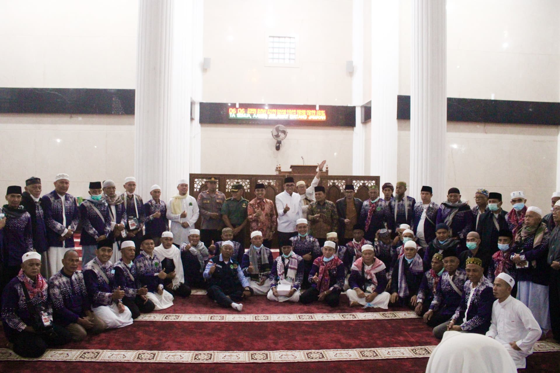 Wakil Bupati Kepahiang Sambut Haru Kepulangan Jemaah Haji