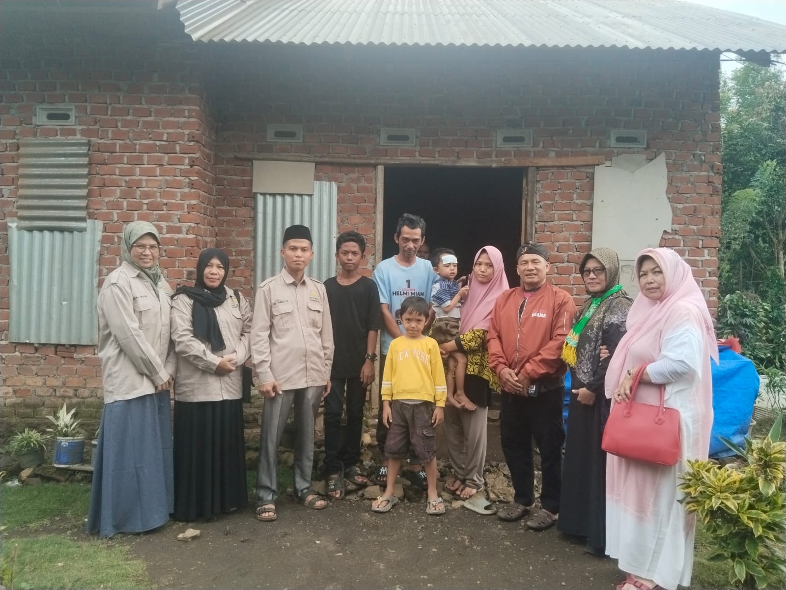 PWI-LS Kepahiang Salurkan Bantuan untuk Ananda Azzaki, Penderita Jantung Bocor