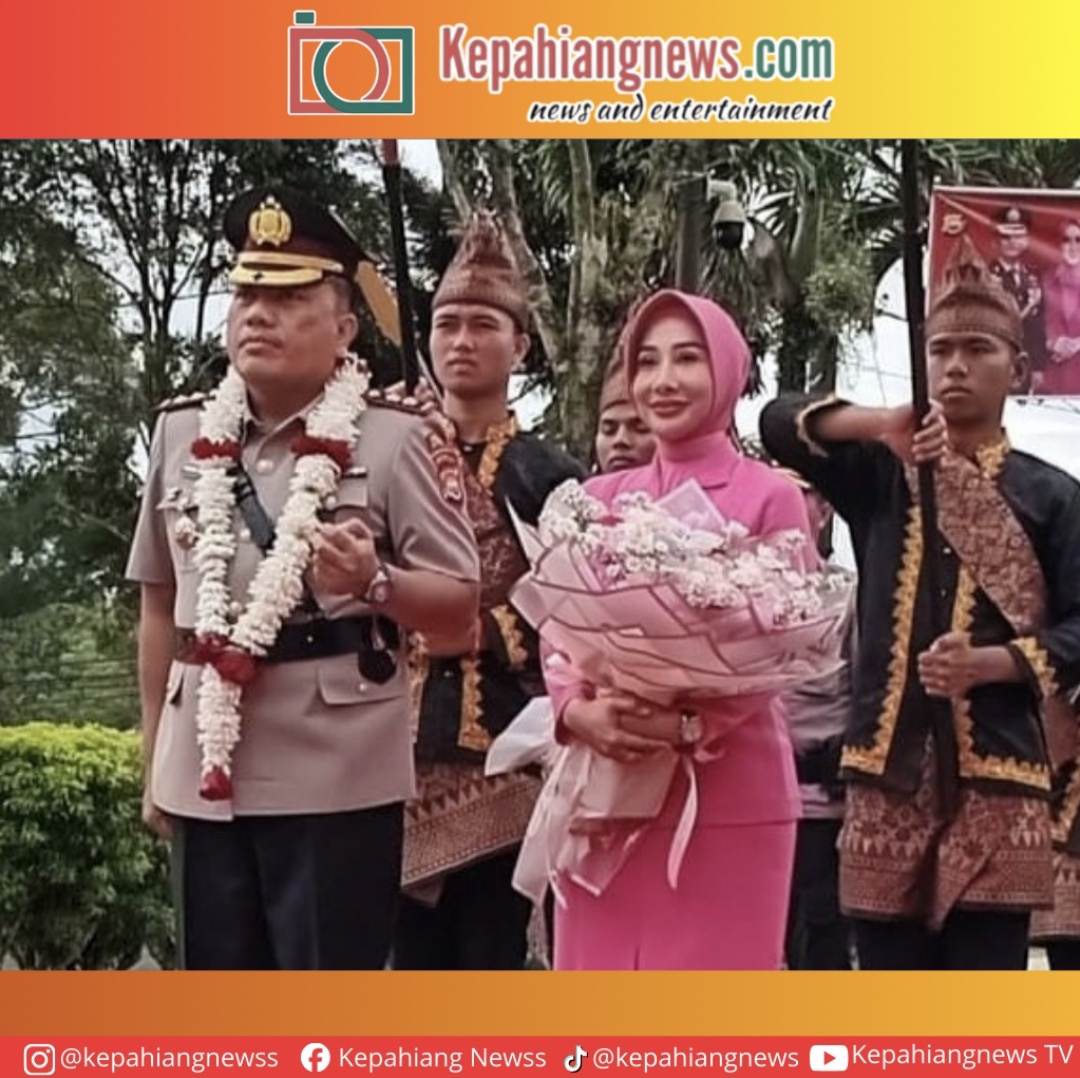 Acara Pisah Sambut Meriahkan Pergantian Kapolres Kepahiang, AKBP Yuriko Fernanda Disambut Dengan Tarian Dan Pencak Silat Acara Pisah Sambut Meriahkan Pergantian Kapolres Kepahiang, AKBP Yuriko Fernanda Disambut Dengan Tarian Dan Pencak Silat