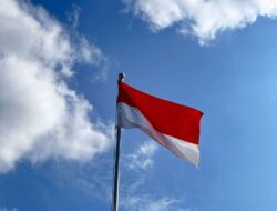 PEMASANGAN BENDERA MERAH PUTIH SAAT HUT DAERAH TIDAK WAJIB, NAMUN DIANJURKAN
