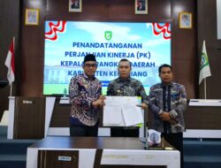 Bupati Pimpin Penandatanganan Perjanjian Kinerja 2026 – Bukan Seremonial, Tapi Komitmen Untuk Hasil Yang Optimal!