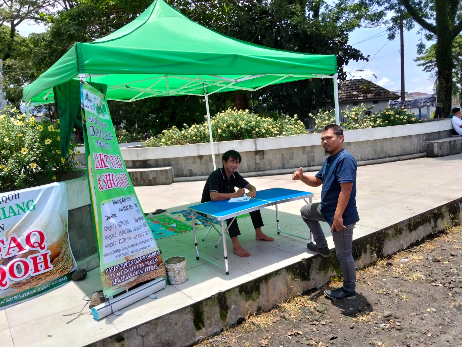 Kontributor BE Kabupaten Kepahiang Tunaikan Pembayaran Zakat Melalui Lazisnu Kepahiang