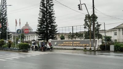 Peringatan! Traffic Light Di Simpang 4 Perkantoran Pemda Kepahiang Aktif, Pengendara Melanggar Akan Di Tindak