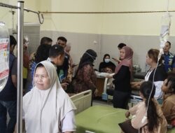 Diduga Keracunan Usai Santap Menu MBG, Belasan Siswa SDN 18 Kepahiang Dilarikan ke Puskesmas