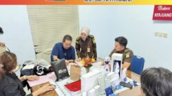 Diduga Gelapkan Uang Rp2,25 Miliar, Tersangka SF Resmi Diserahkan ke Jaksa dan Ditahan di Lapas Curup