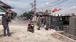 Enam Bulan Rusak, Jalan Tamsis Curup Kini Kembali Normal Usai Diperbaiki Kodim 0409 Rejang Lebong Enam Bulan Rusak, Jalan Tamsis Curup Kini Kembali Normal Usai Diperbaiki Kodim 0409 Rejang Lebong