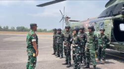 Perintah Presiden Dijalankan, Tim Alfa TNI Terjun dari Udara Padamkan Bara Karhutla Way Kambas