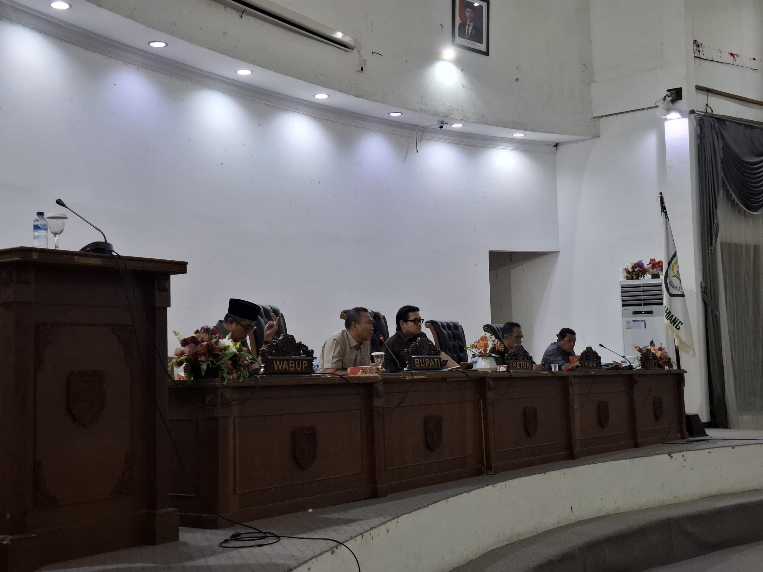 Paripurna DPRD Kepahiang Memanas! Disorot Soal Pemerataan, Bupati Zurdi Nata: Terbukti Nepotisme, Saya Mundur!